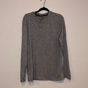 GAIAM Men's Heather Gray Long Sleeve Henley